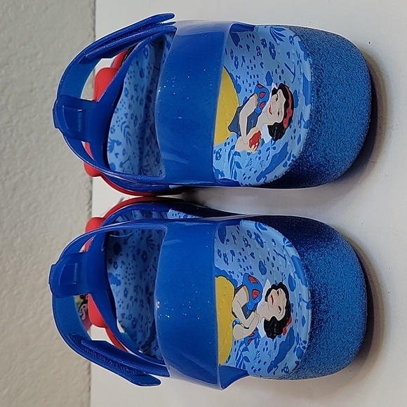 Crocs Kids Snow White Isabella Sandals Bright Cobalt Size US J3 - Picture 12 of 17